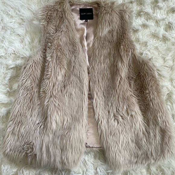 New Look Jackets & Blazers - New Look fur vest size 16.